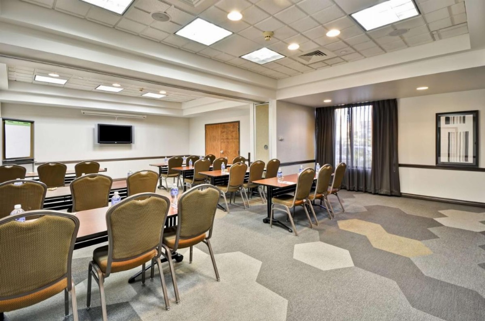 Hyatt Place Las Vegas Image 23